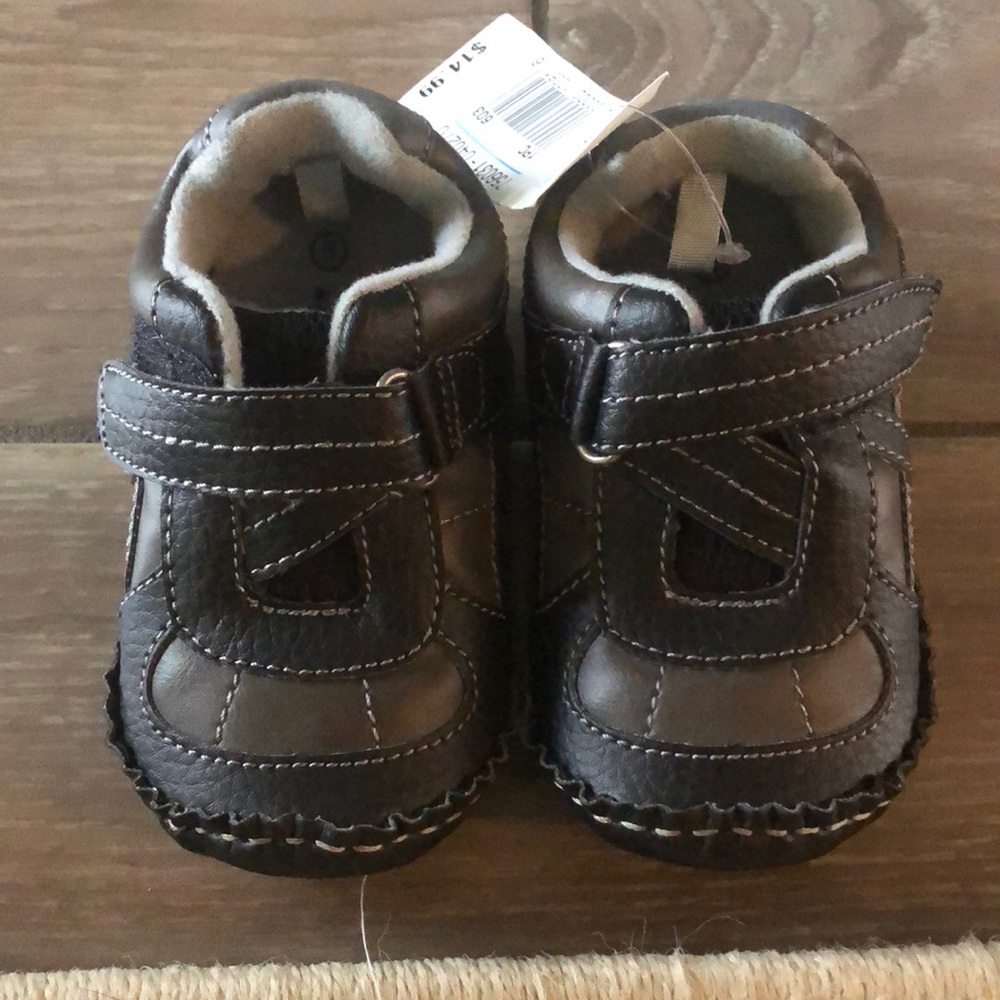 Brand New baby shoes size 5 baby black and gray koala kids